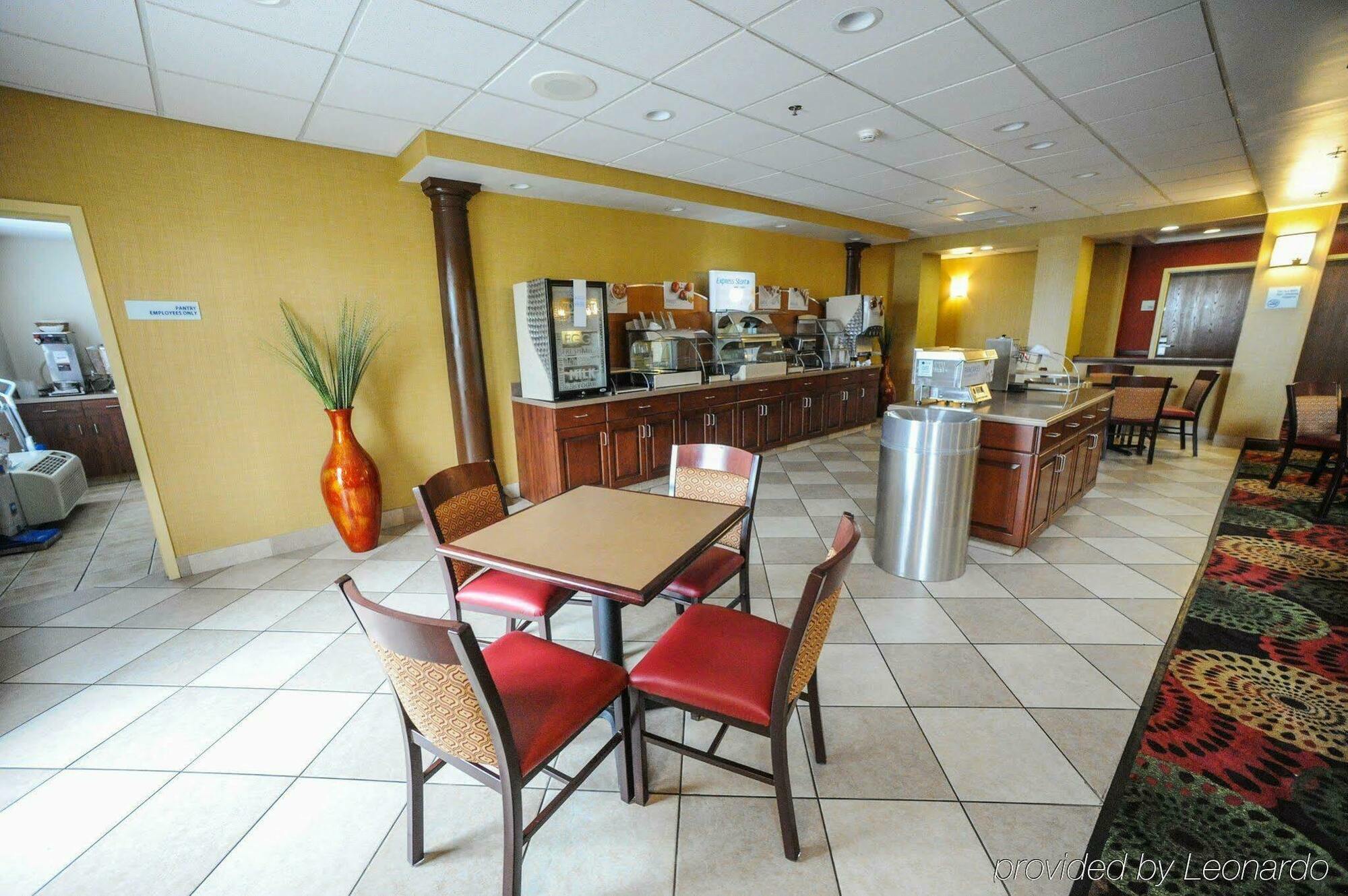 Holiday Inn Express Hotel & Suites Bowling Green By Ihg Exteriér fotografie